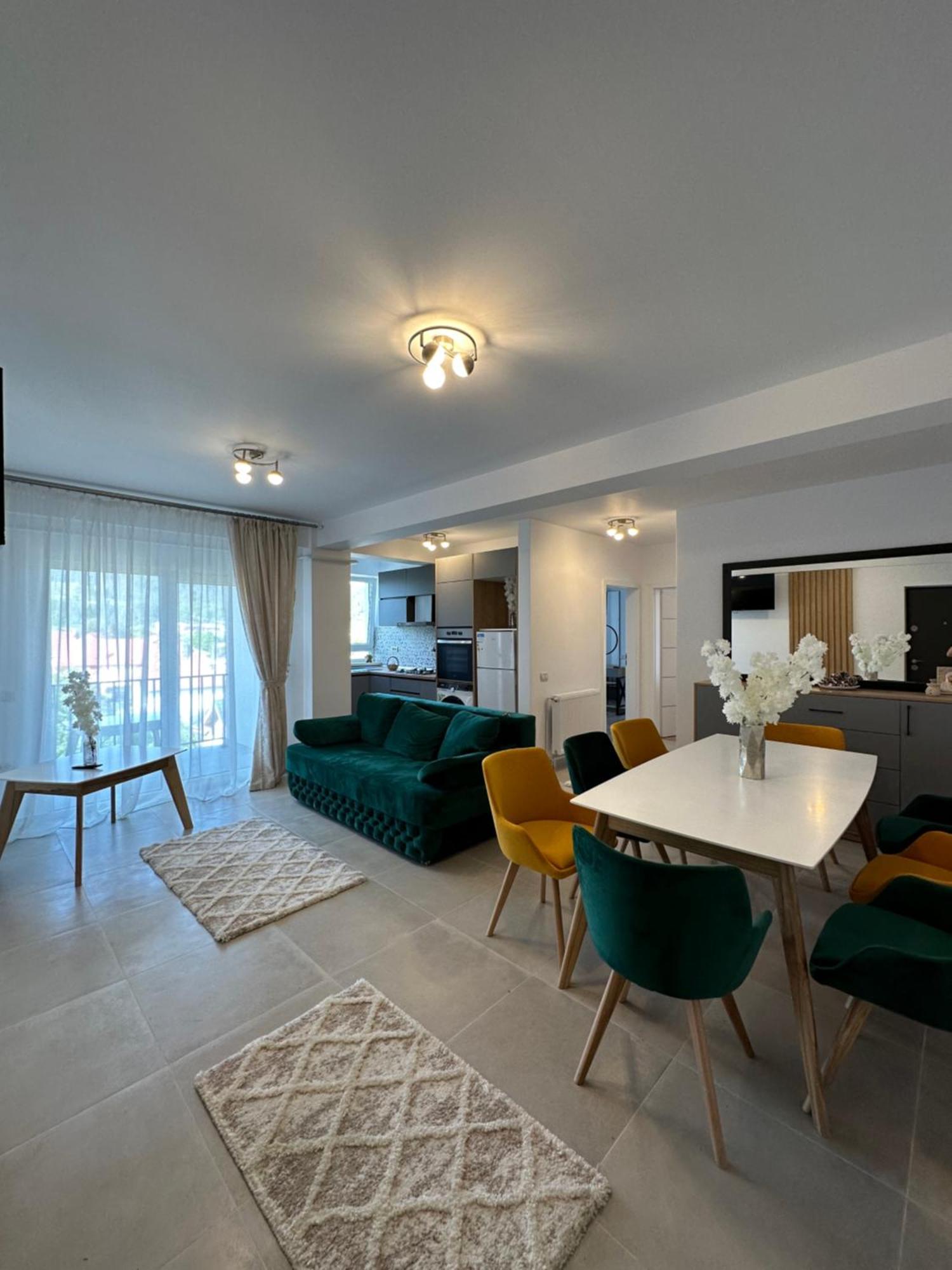 Apartamente Arinis Gura Humorului Dış mekan fotoğraf